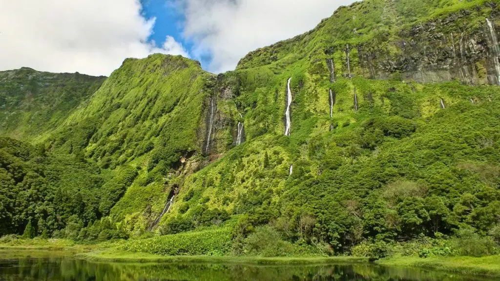 Ribeira do Ferreiro waterfalls Azores